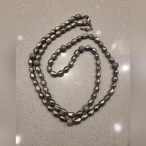 Lia Sophia necklace